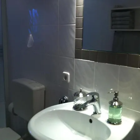Gemuetliche Nahe Zadar By Interhome