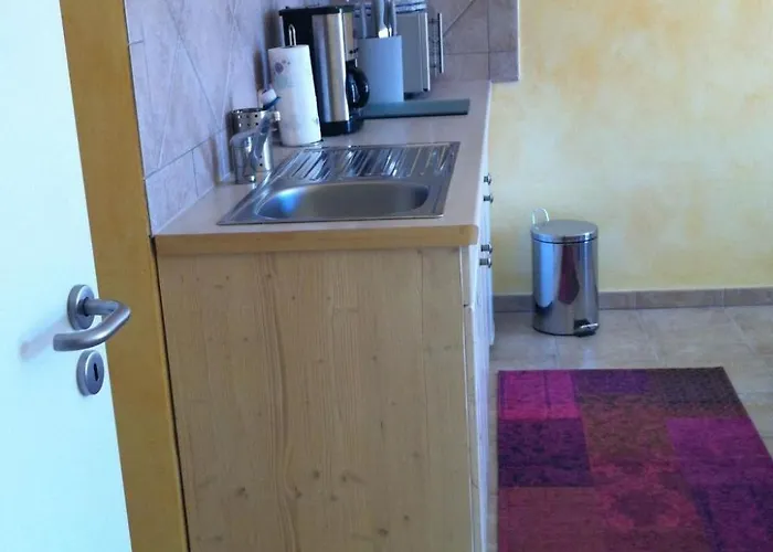 Gemuetliche Nahe Zadar By Interhome